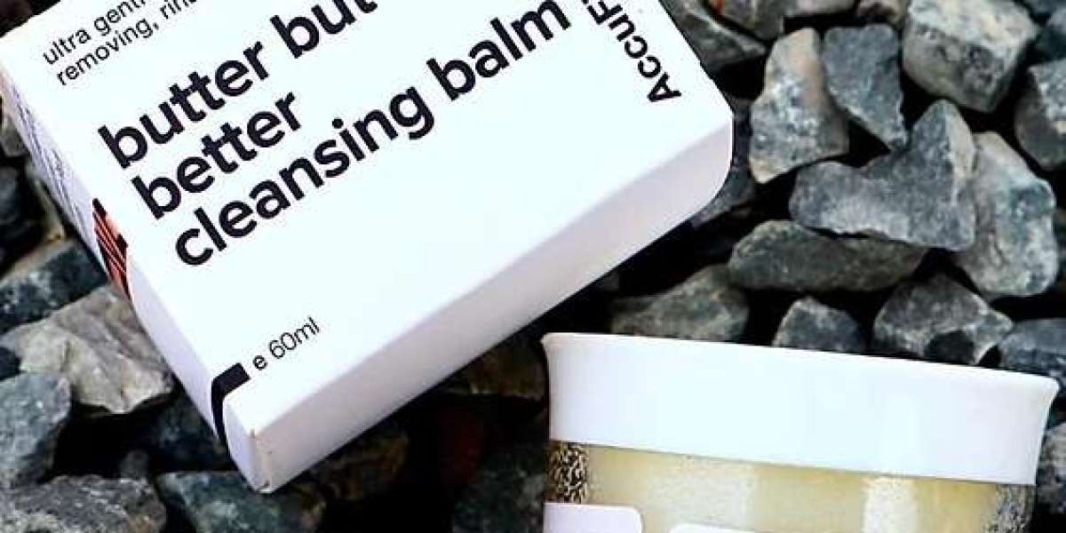 A Guide to Using Makeup Remover Balm