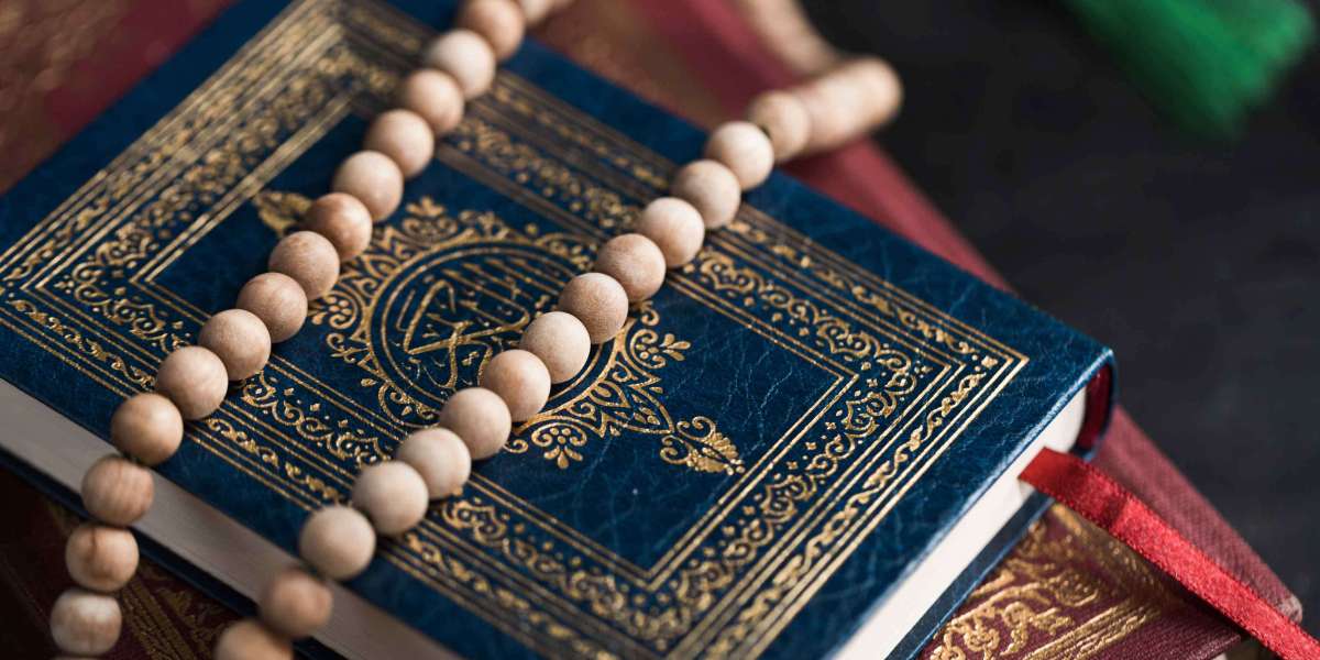 In the Footsteps of the Prophet: Truths About Muhammad's Life