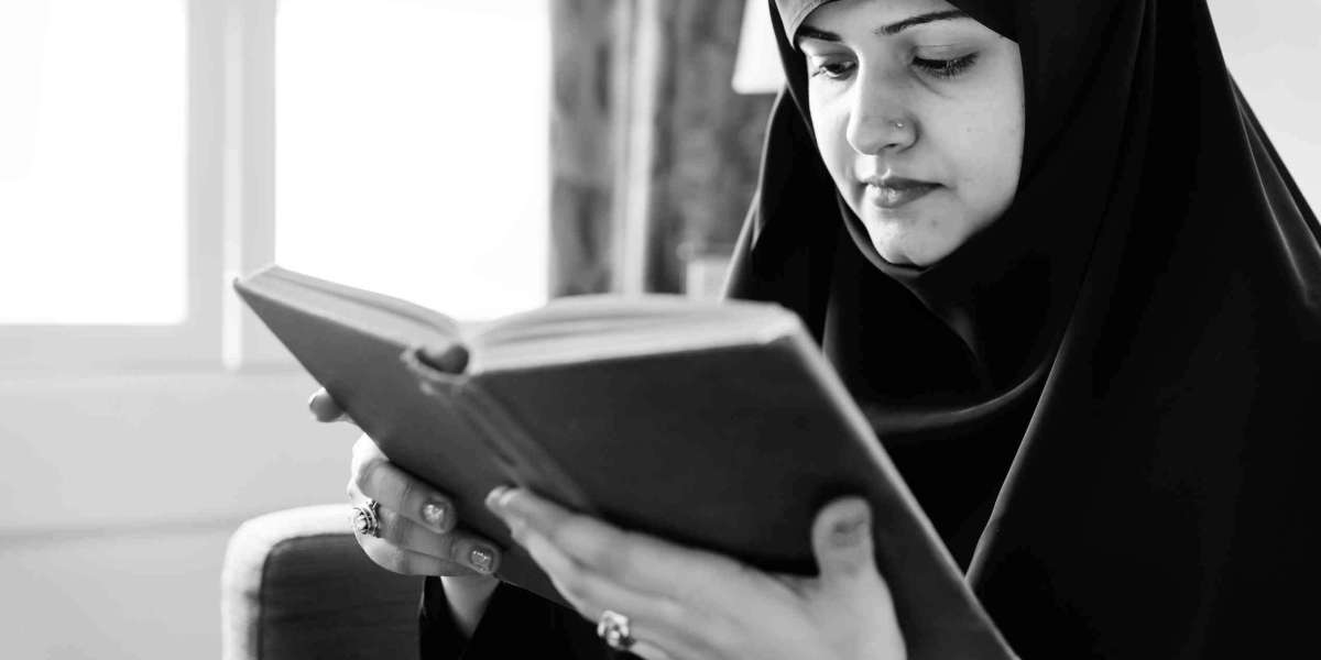 The Digital Oasis: How Reading Quran Online Can Deepen Your Faith