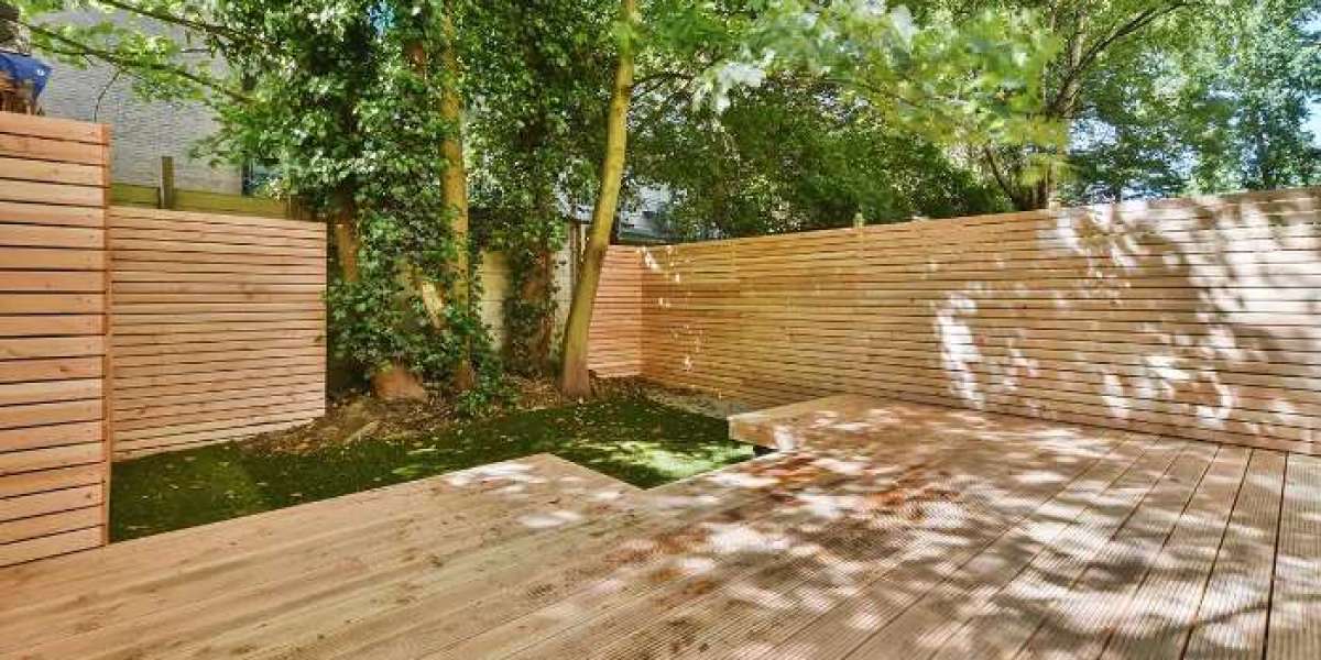 Private and Secure Decks: Creating Your Personal Oasis