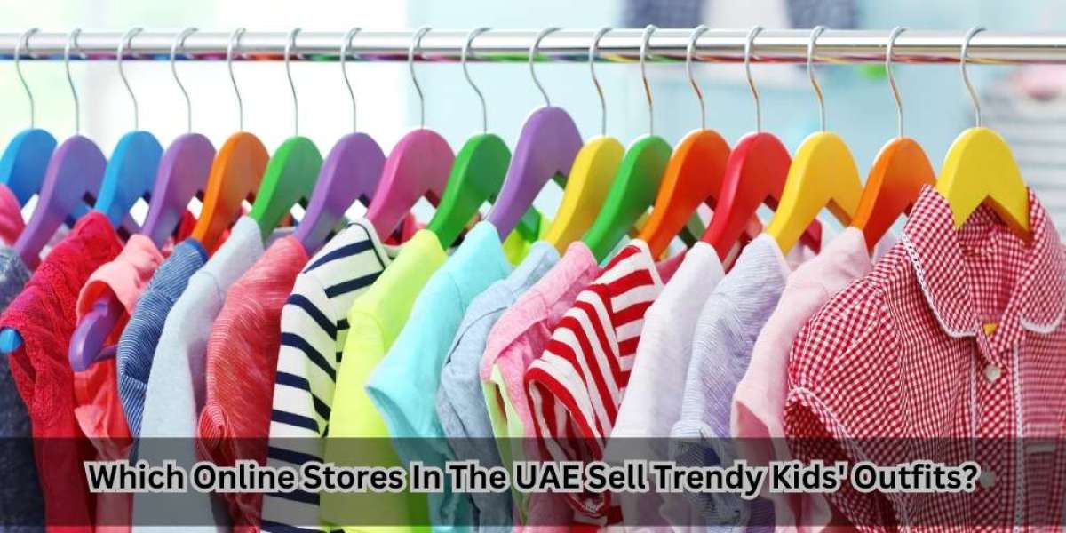 Which Online Stores In The UAE Sell Trendy Kids' Outfits?
