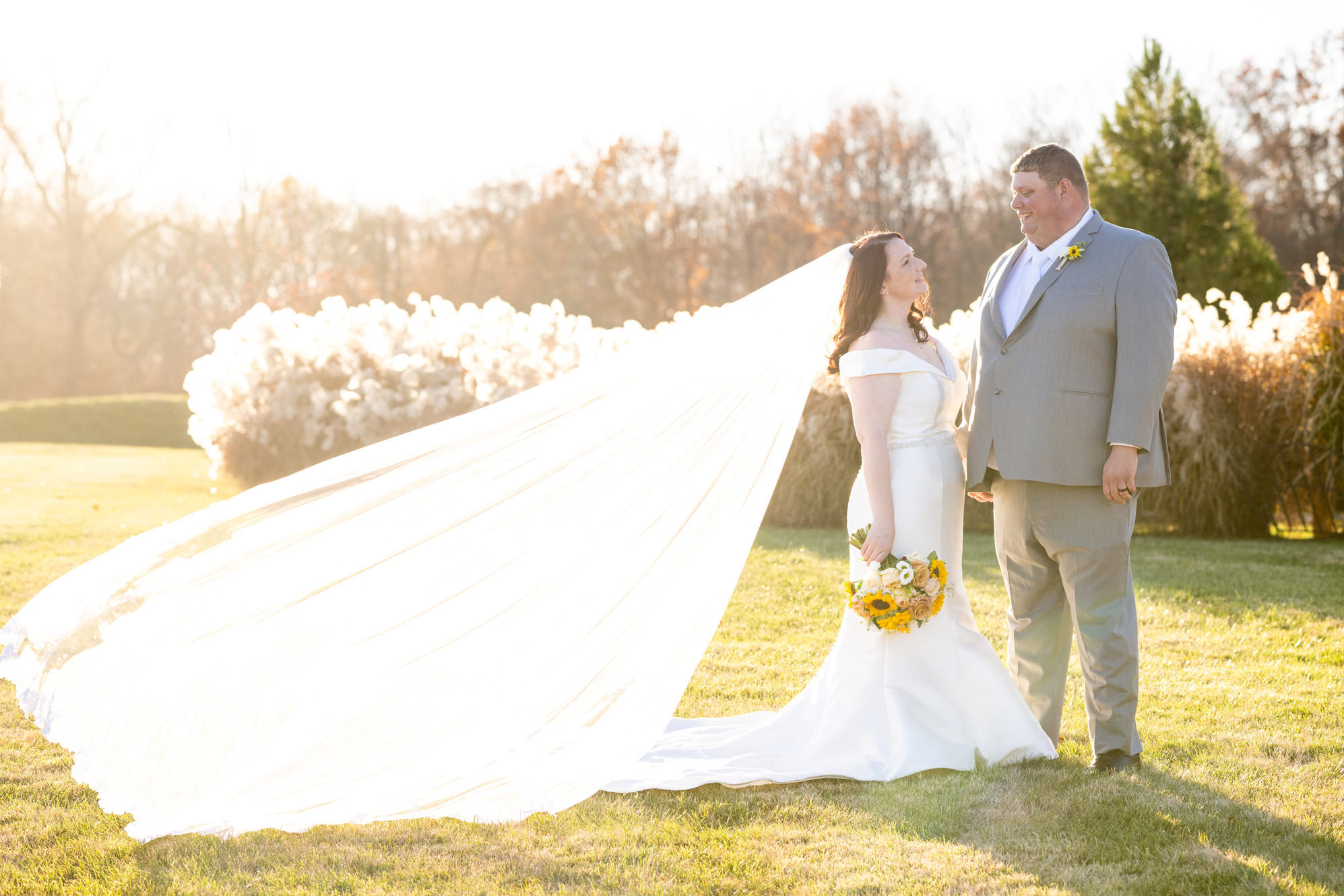 Buy Wedding veils online in Nashua, Philadelphia & Boston, MA | Custom Made Wedding Veils Online | Frances Anne Veils