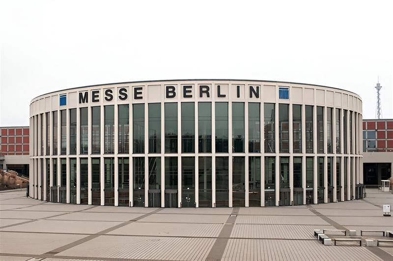 Besuchen Sie GREENTECH Berlin? Buchen Sie Ihren privaten Transfer im Voraus