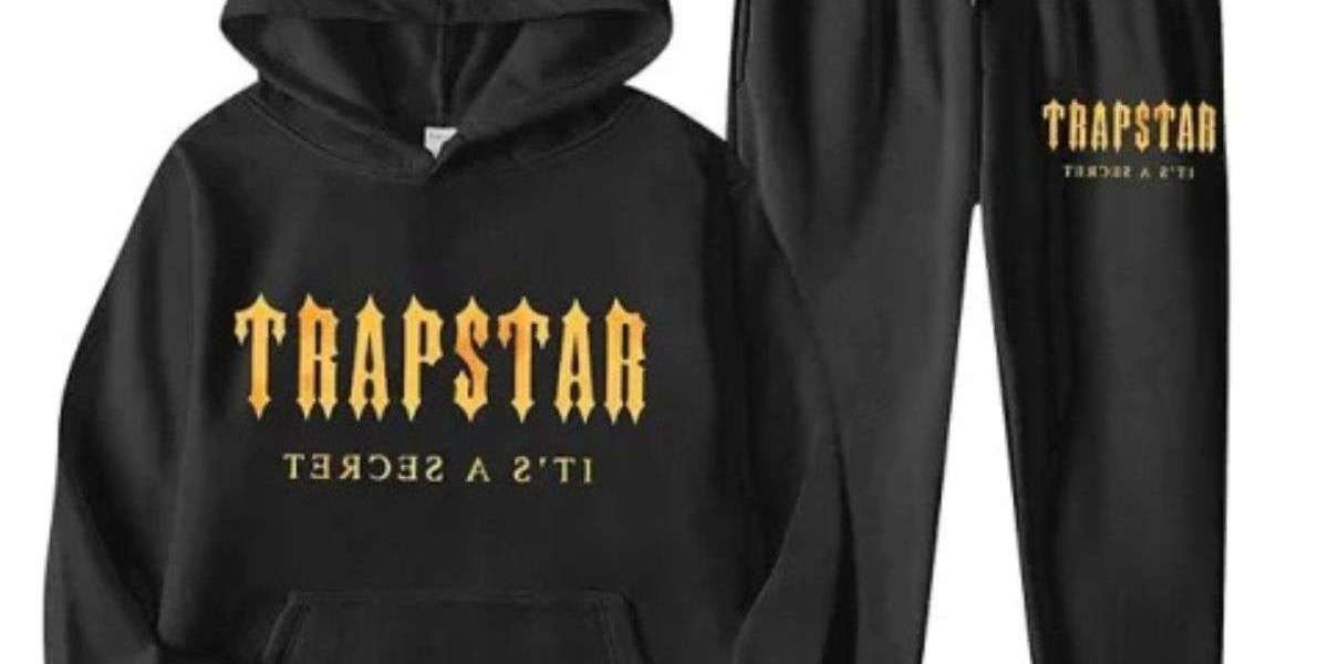 Trapstar Hoodie and Trapstar Jacket The Streetwear Symbols of Power and Identity