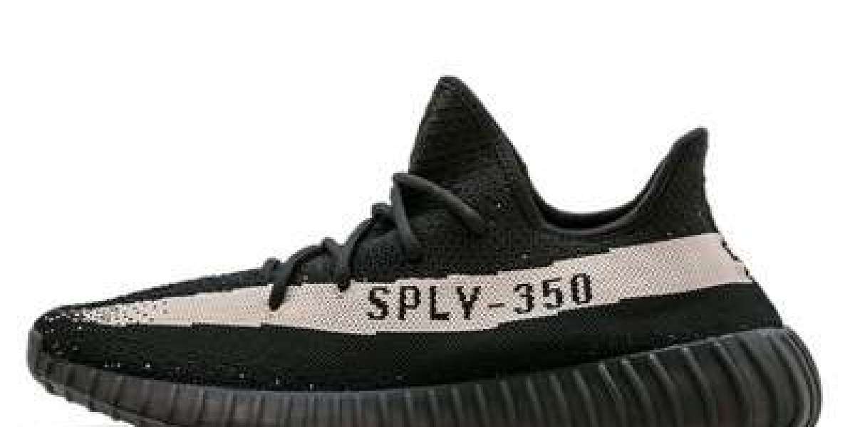 YEEZY椰子鞋350全解析：潮流鞋迷不可錯過的經典之選