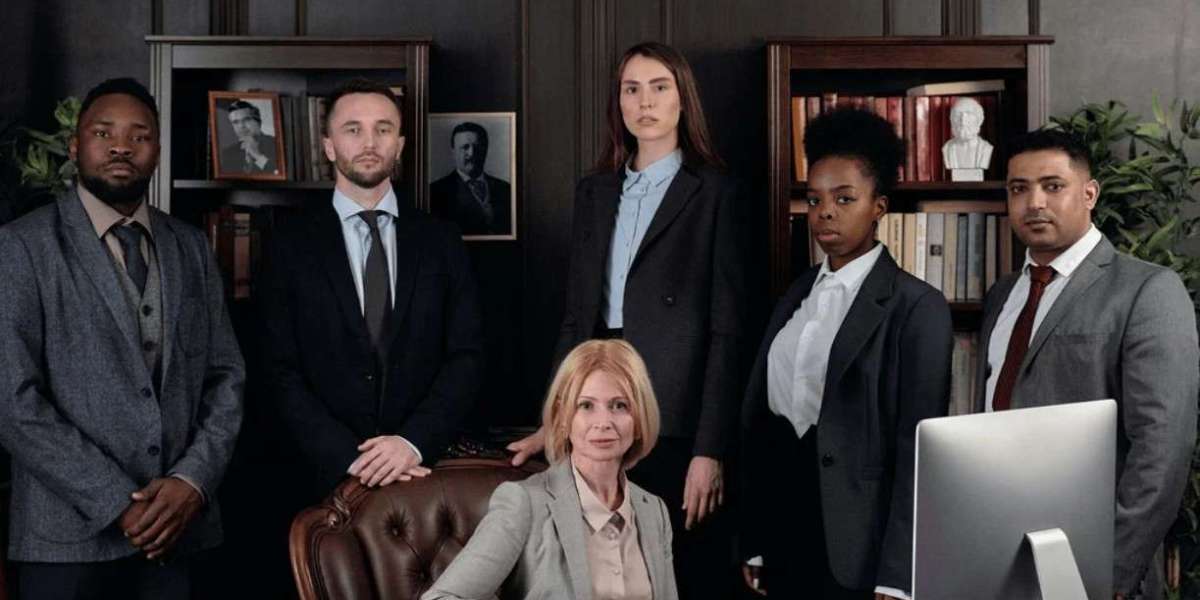 Your Path to the UK Starts with the Best Immigration Solicitors in London