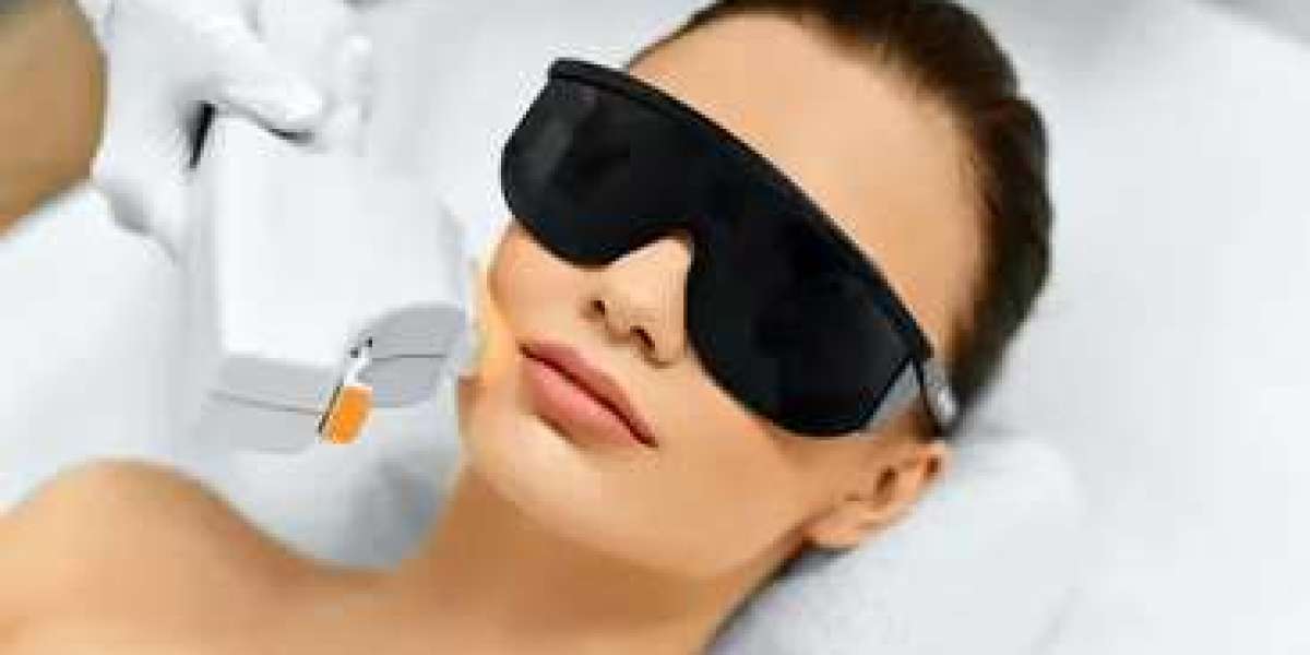 Laser Hair Removal vs. Waxing: What’s Better for You?