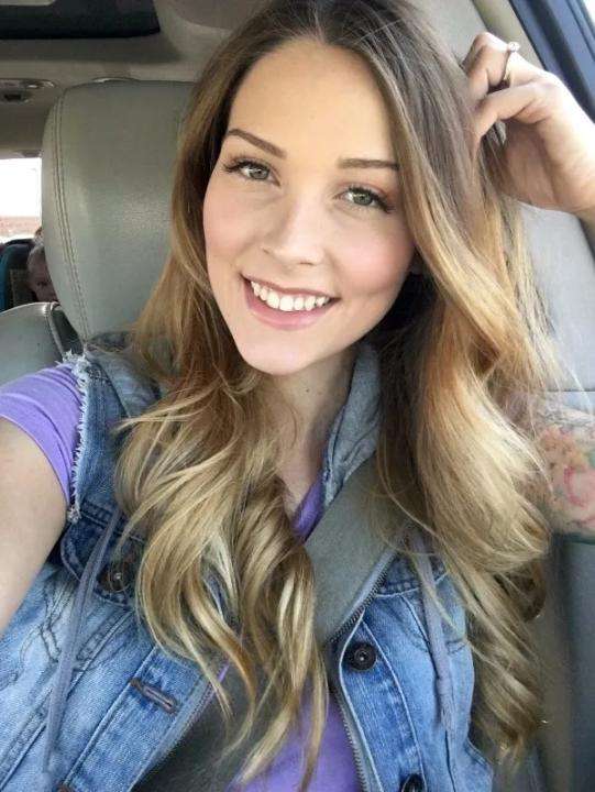 Ellie John