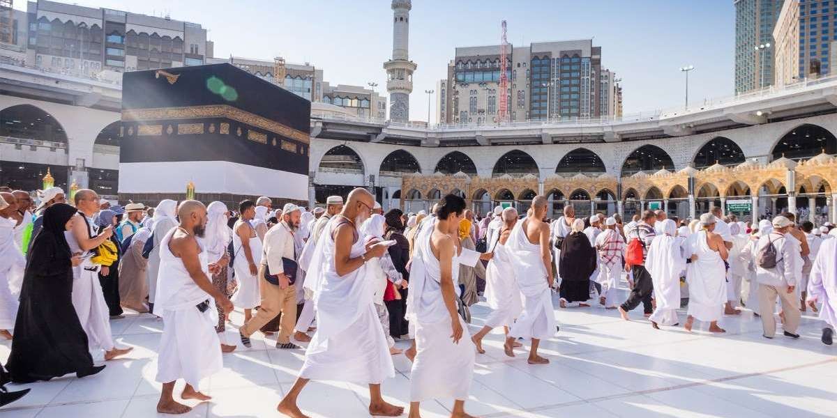 Discovering the Best Cheap Umrah Packages for a Meaningful Journey