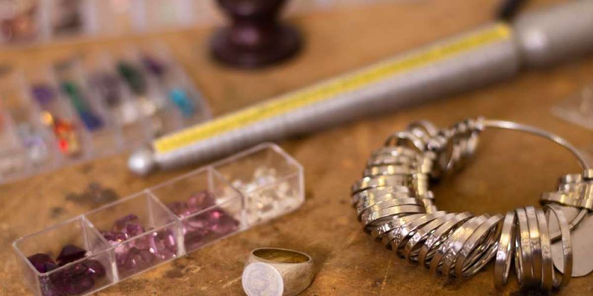 Unlocking Natural Wellness: The Rise of Magnet Therapy Jewelry