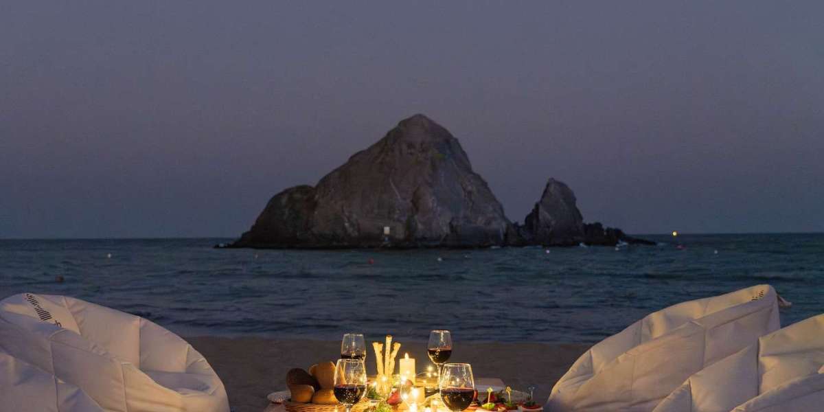 The Best Time of Year to Enjoy a Fujairah Beach Staycation
