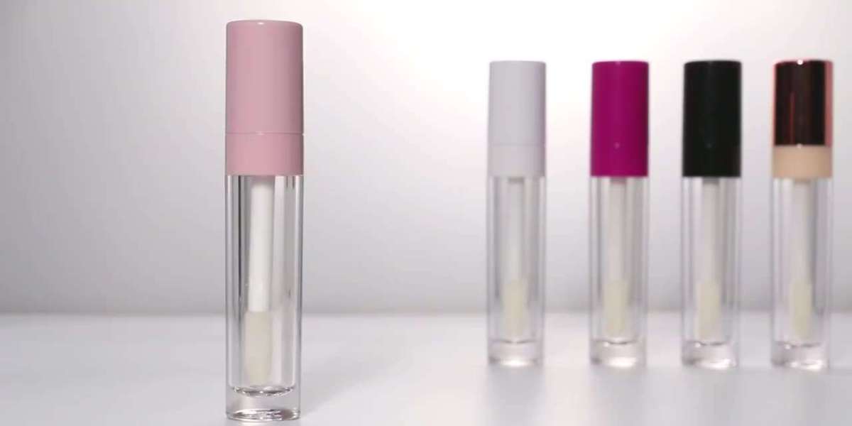 Eye-Catching Custom Lip Gloss Boxes at Wholesale Rates