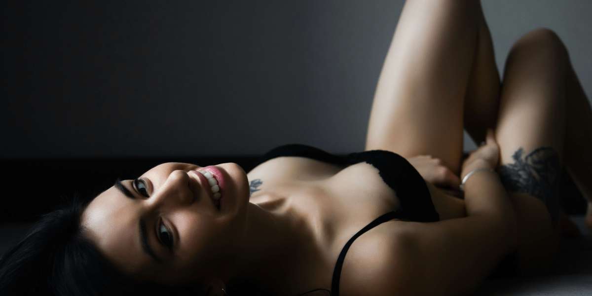 Delhi Escorts Available in 100+ Hotspots – Book Now!
