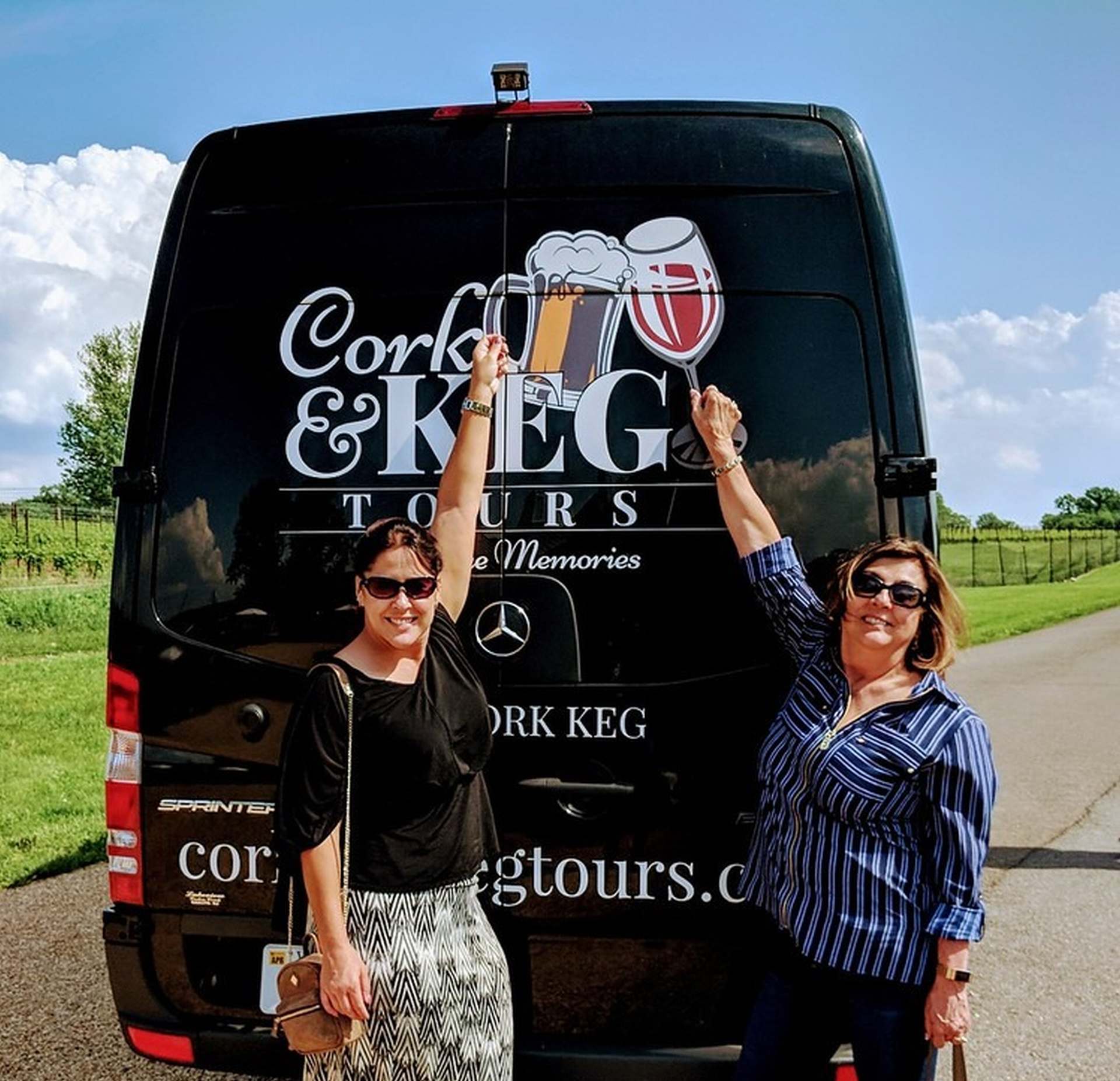 Bus Rental Broadlands | Hire a Private Bus Rental | Cork and Keg Tours