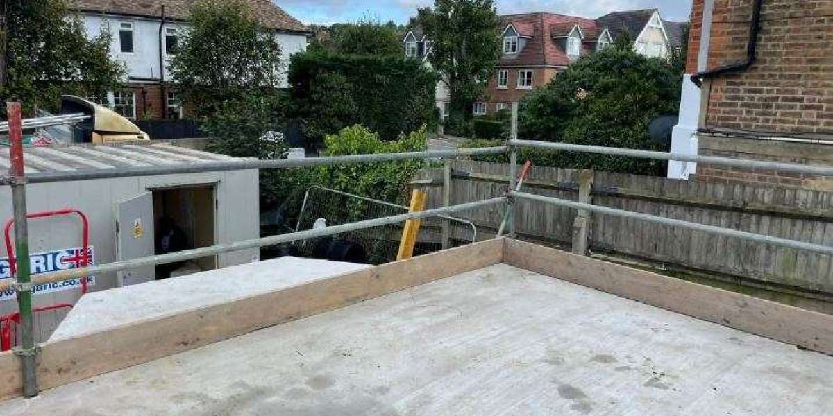 How Domestic Scaffolding in Surrey Can Enhance Your Property Extension Project