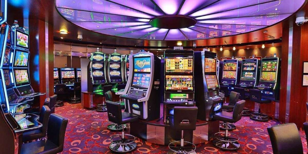 Mastering Blackjack: Basic Strategy and Key Principles