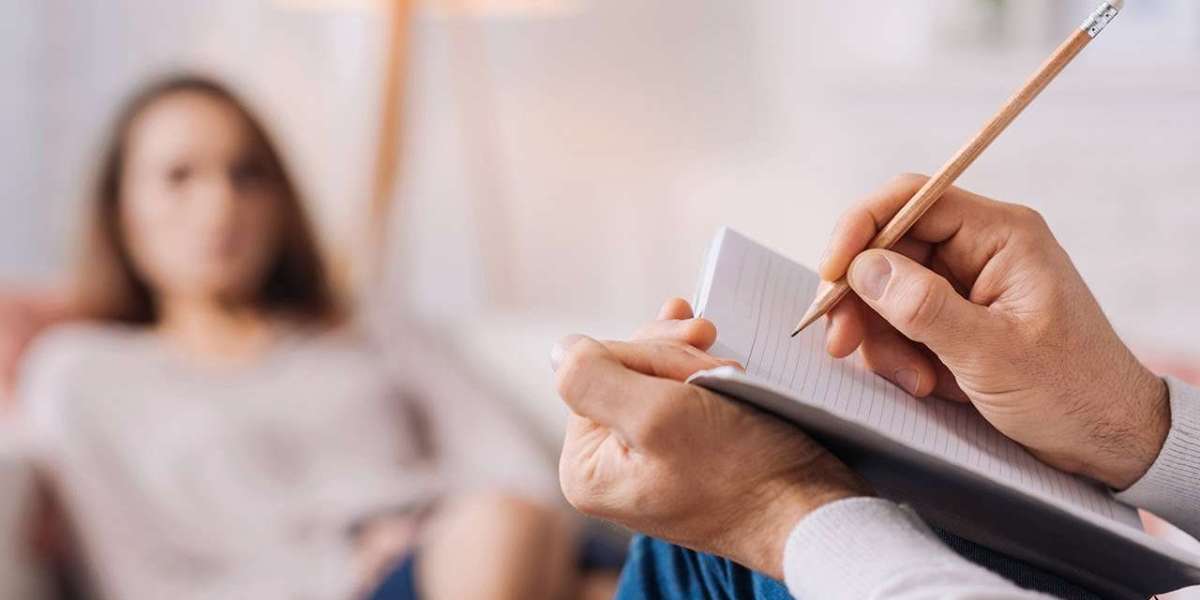 Caroline Goldsmith Explains How Teens Can Build Healthy Boundaries in Relationships