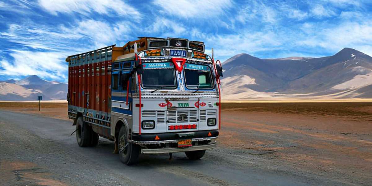 What to Check Before Buying a Used Commercial Vehicle in India