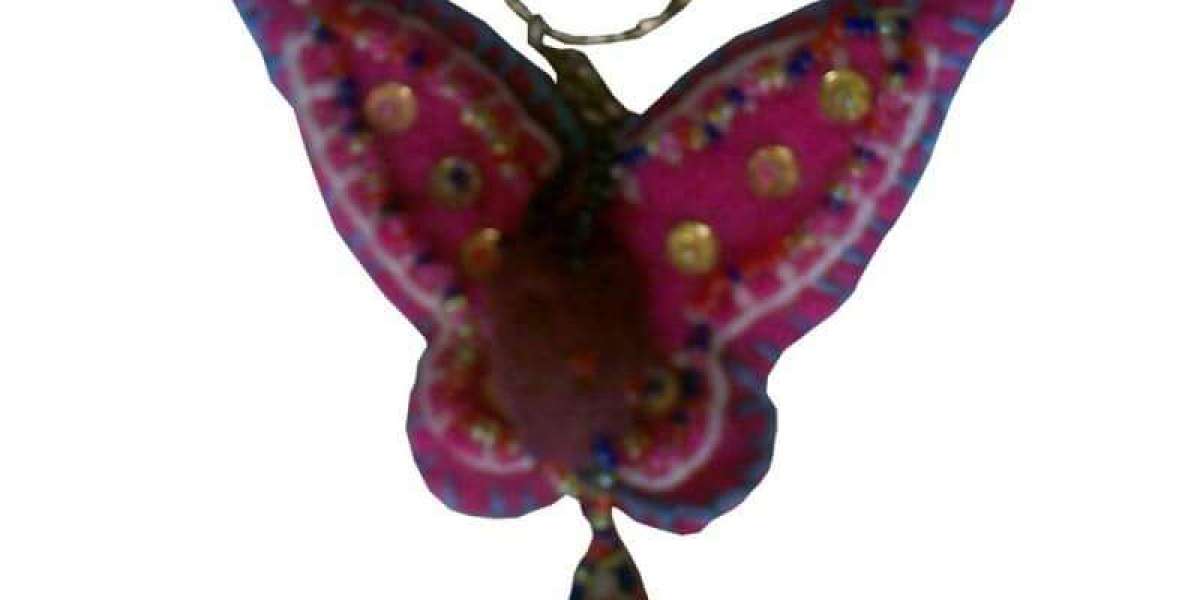 What Handicraft Export from Nepal You Must Pick For Office Colleagues?