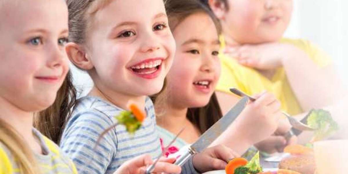 Hot Lunch Box for School North York: Tips for Cleaning and Maintenance