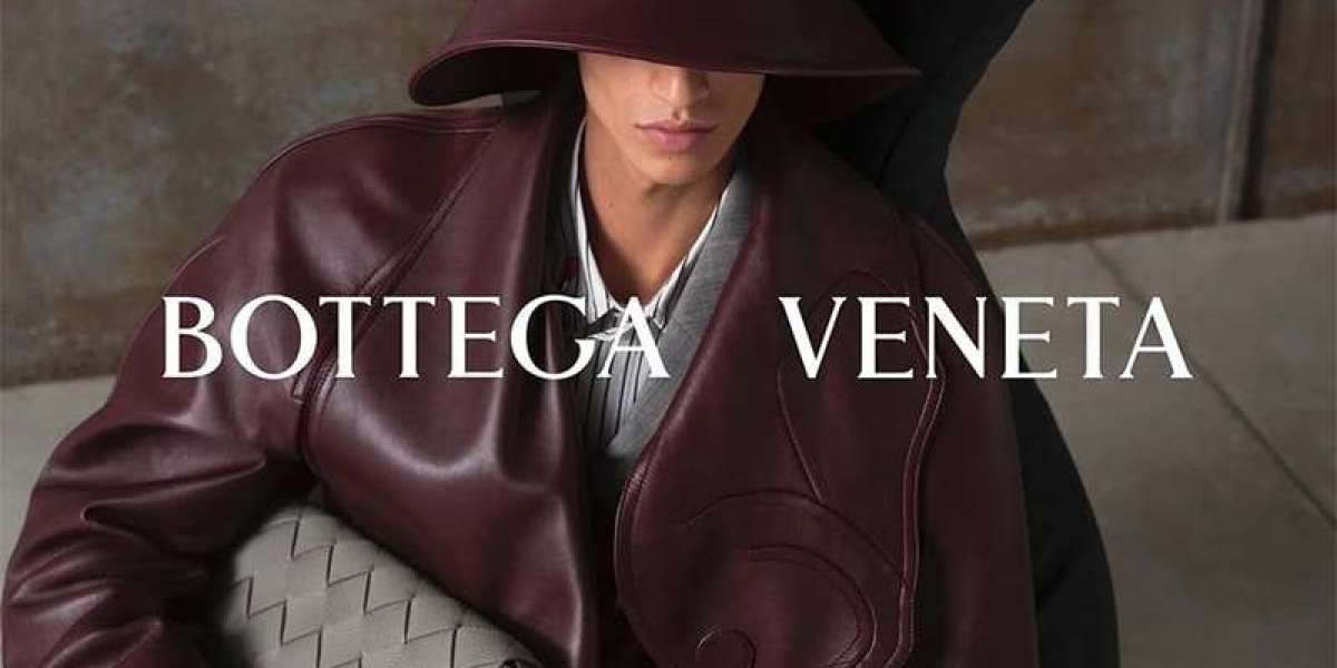 Bottega Veneta platform were touting the return of the silhouette