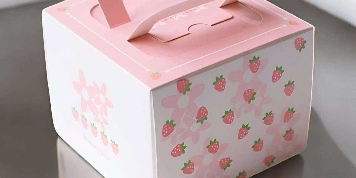 Is Your Cake Box Helping You Stand Out?