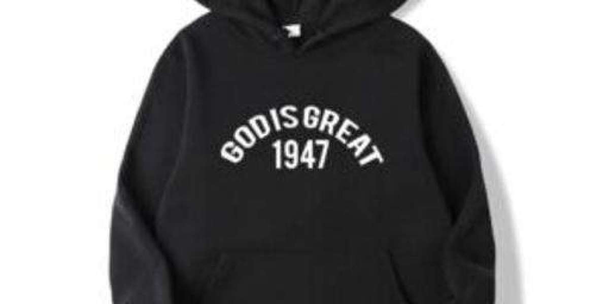 Why Essentials Hoodie Austria Is the New Streetwear Staple