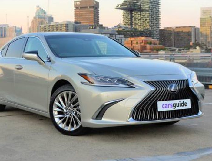 Book Sunbury Taxi Service | Silver Executive Cab