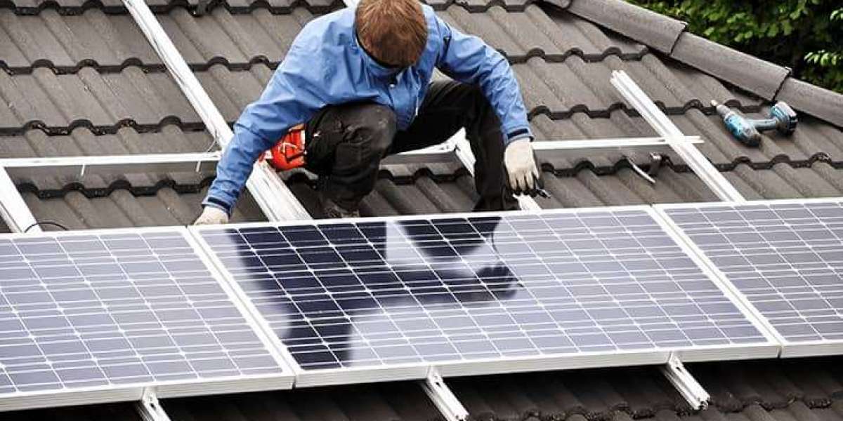 Residential Solar System Installation – Save Money and Go Green