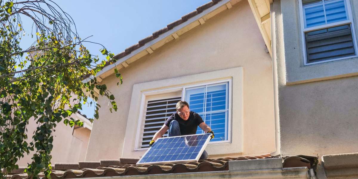 Best Quality Solar Panels in Pakistan – Complete Buyer’s Guide 2025