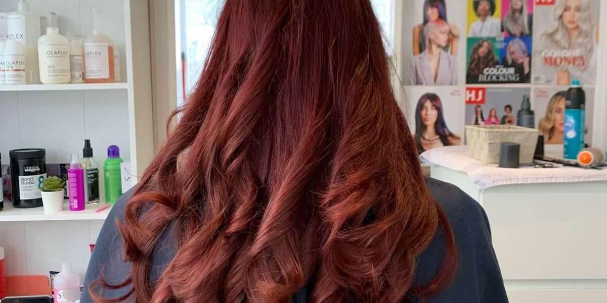 Transform Your Look: Best hair salon in Cambridge for Creative Hair Coloring