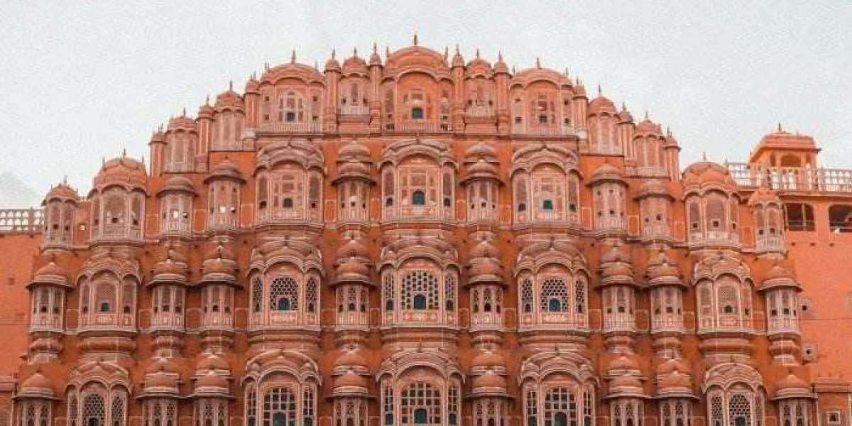What Makes India a Top Destination for Luxury Travel?
