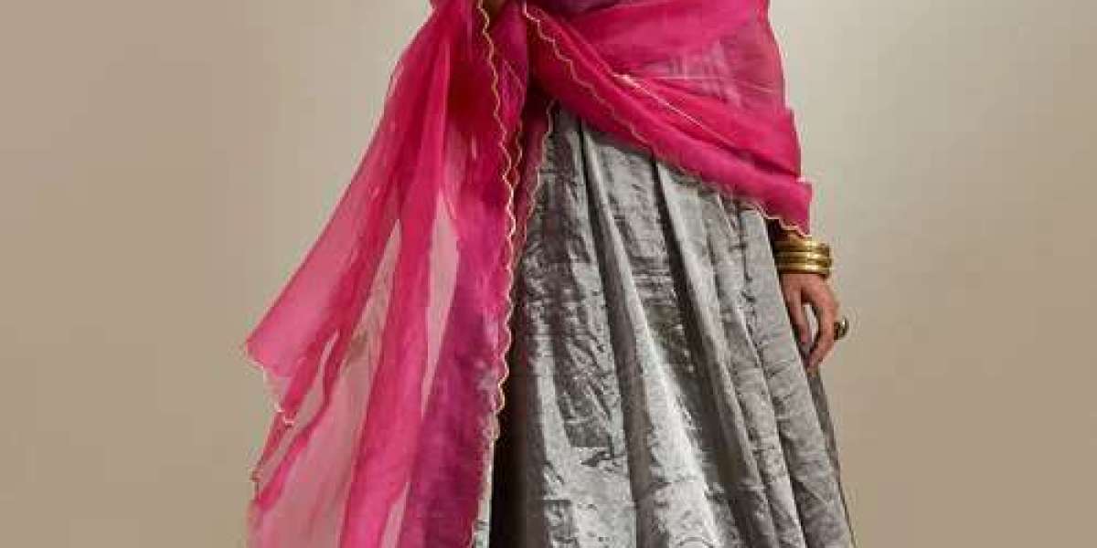 Discover Vinusto’s New Arrivals - Where Tradition Meets Contemporary Elegance