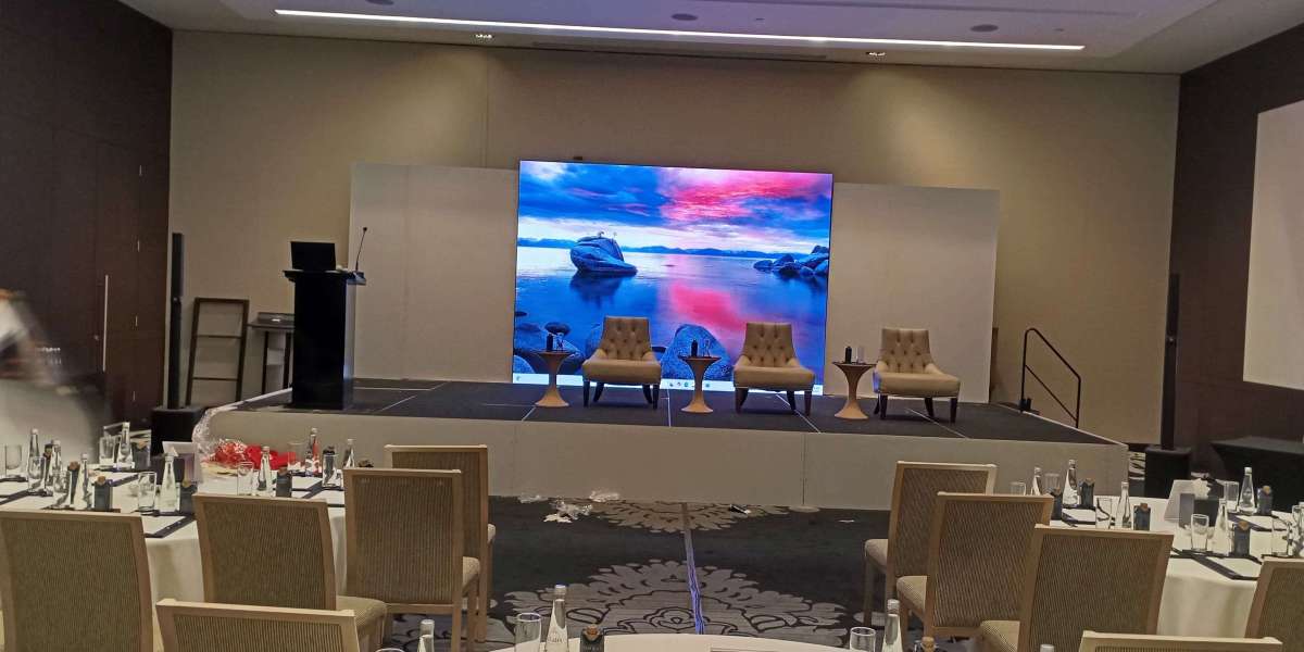 Why Are UAE Businesses Opting for LED Wall Displays?