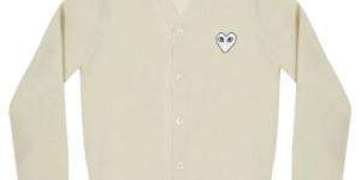 CDG Cardigan: An Enduring Style Staple from Comme Des Garçons