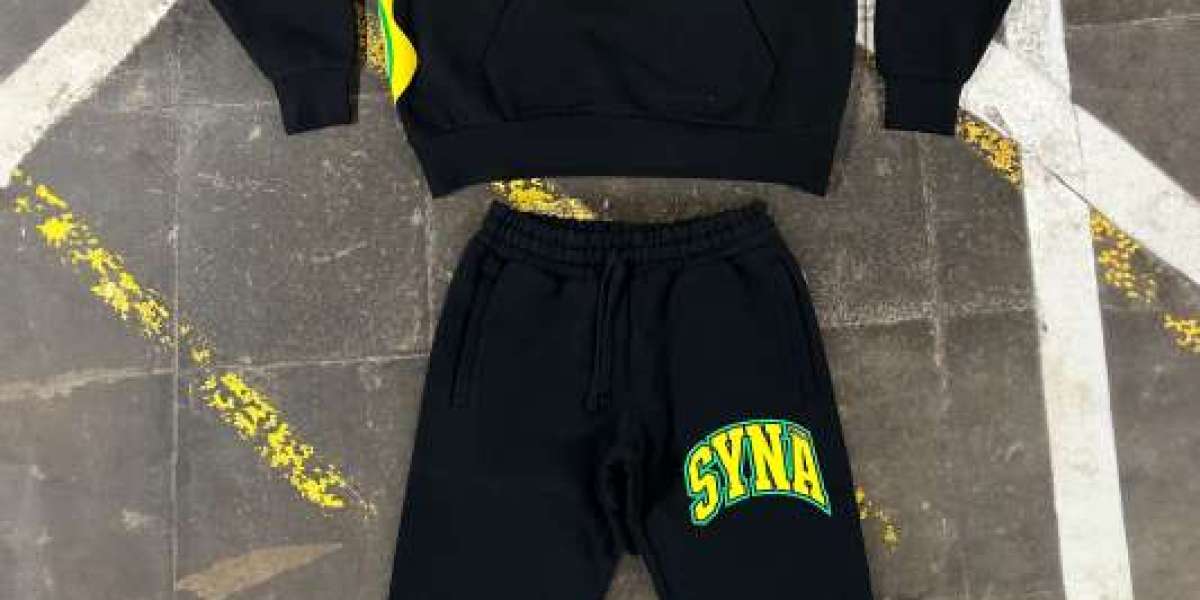 Syna World Tracksuit: The Ultimate Symbol of Streetwear Evolution