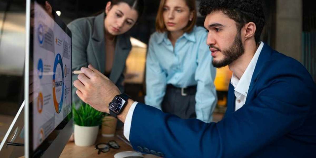 How to Build a Scalable Data & BI Strategy for Your Organization?