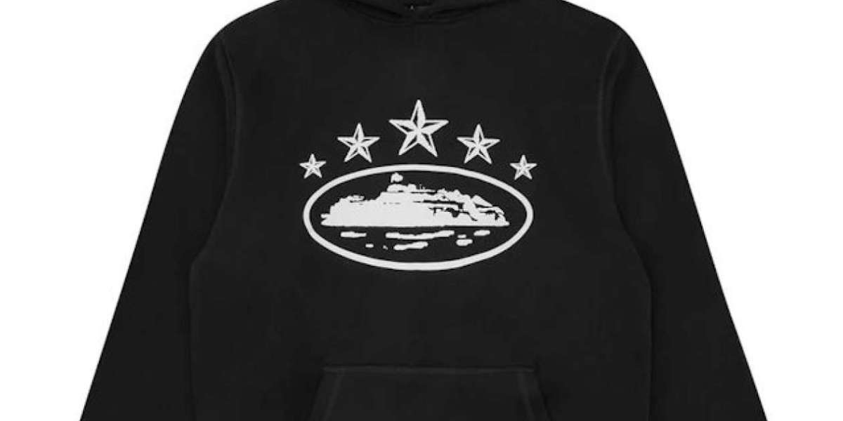 Corteiz: lo streetwear autentico e l’icona della Corteiz Tuta