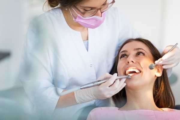 Teeth Whitening in Gravesend