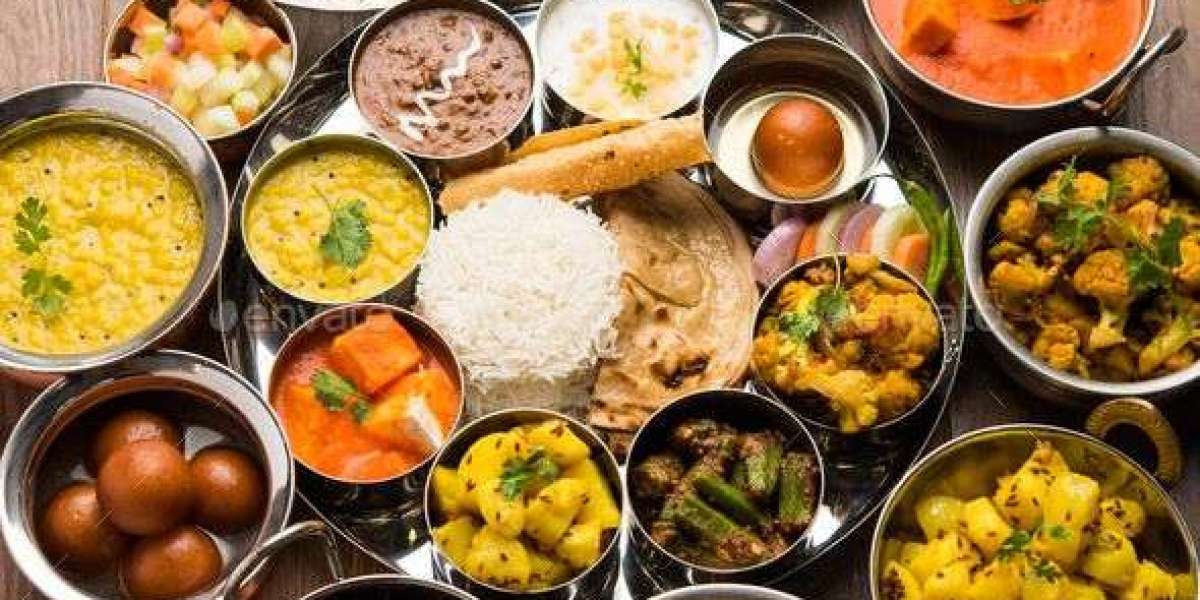Authentic Vegetarian Indian Food in USA | Explore the Best Veggie Platters