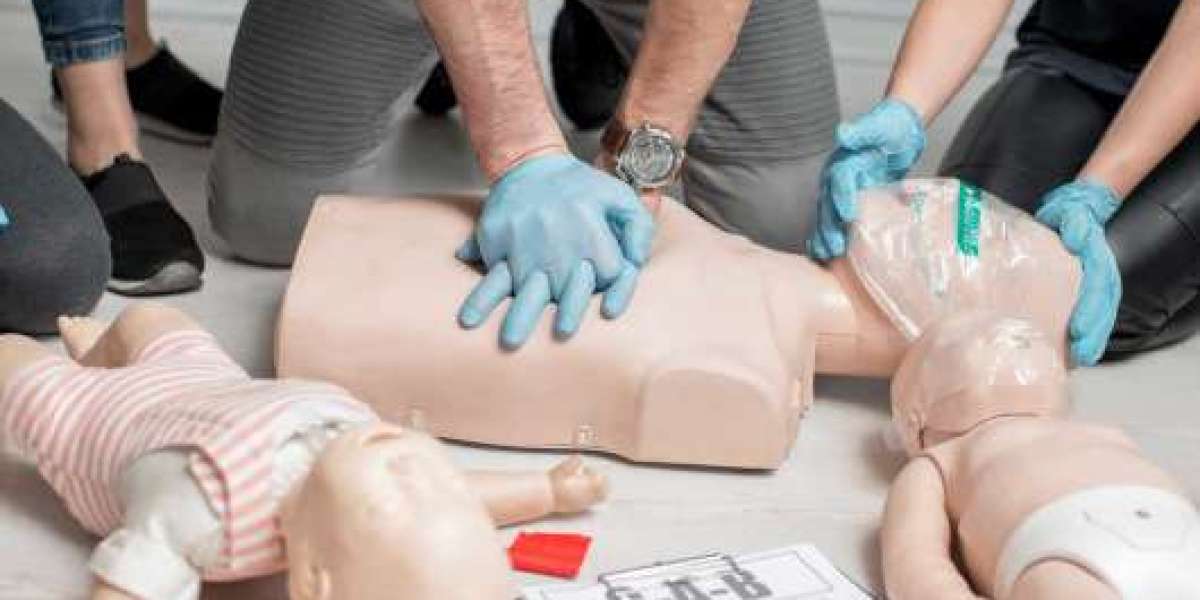 Mastering Life-Saving Skills: The Best CPR Training Melbourne Offers