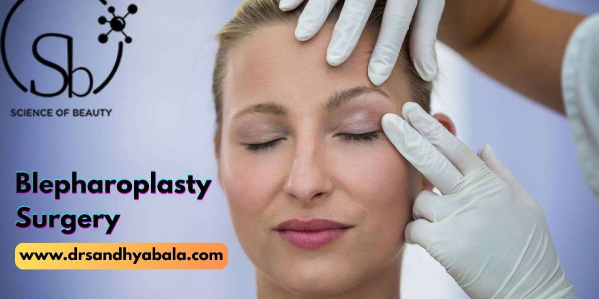 How Do Standard and Revision Blepharoplasty Surgery Differ?