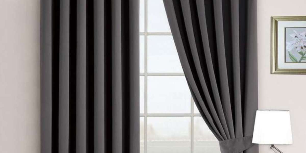 Summer Vibes with Grommet Curtains Dubai: A Personal Journey to Seasonal Elegance