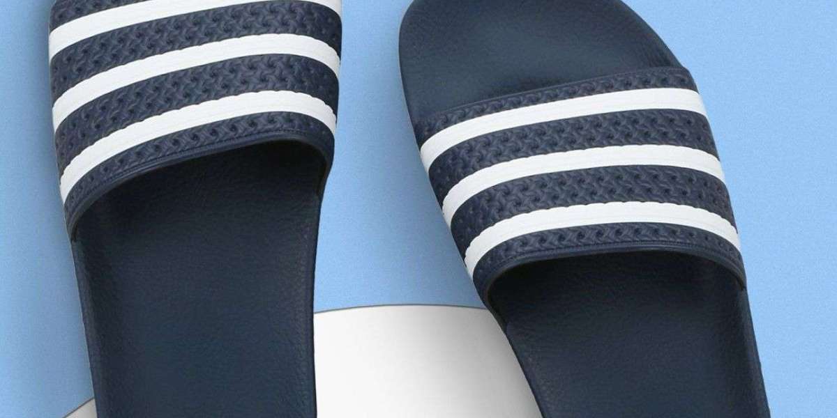 Adidas Slippers in Pakistan – Best Prices & Styles | Jordan Slippers Also Available