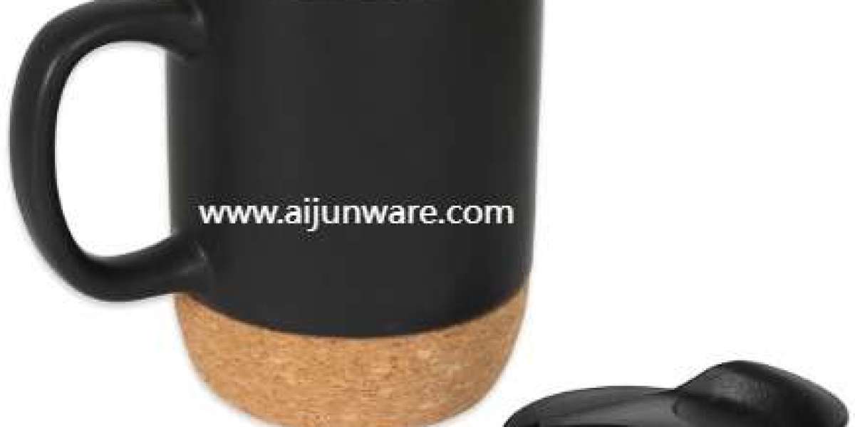 Sustainable Insulated Drinkware for Modern Lifestyles and Trendy Social Moments