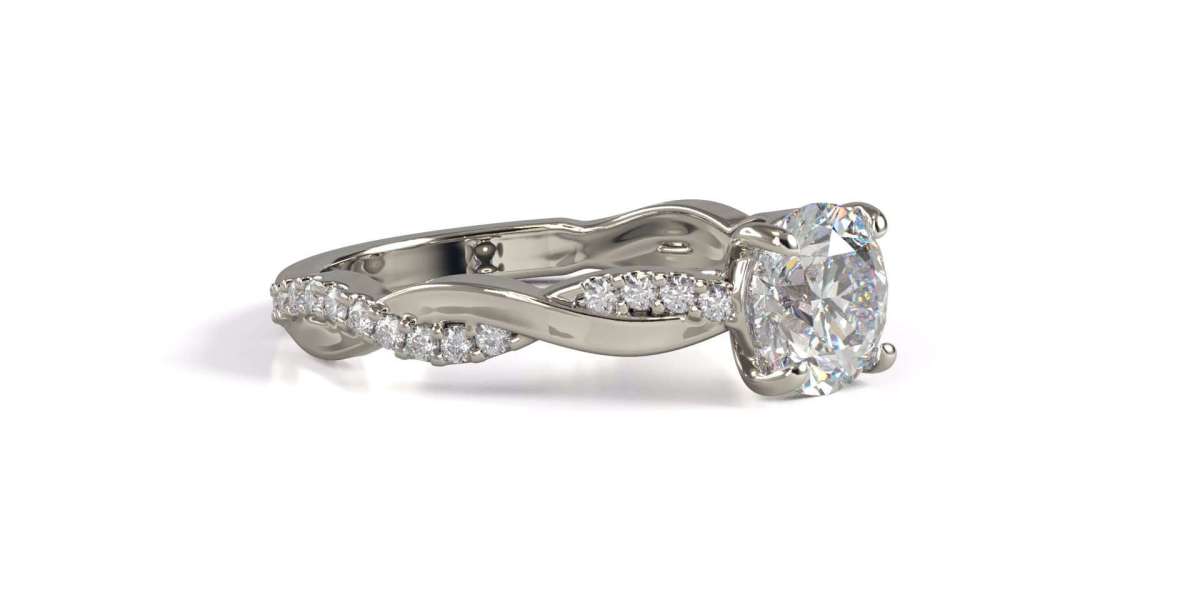 Ethical and Sustainable Engagement Rings – What You Should Know