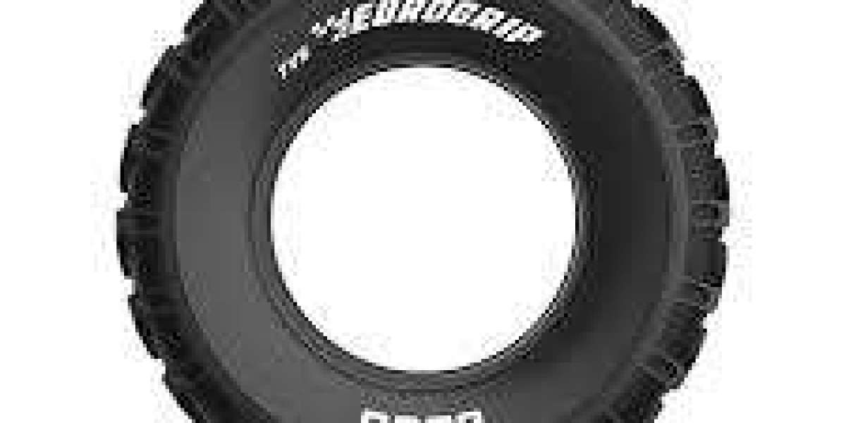 CR-09: Engineered for Endurance — A High-Performance Tyre for Industrial Machinery