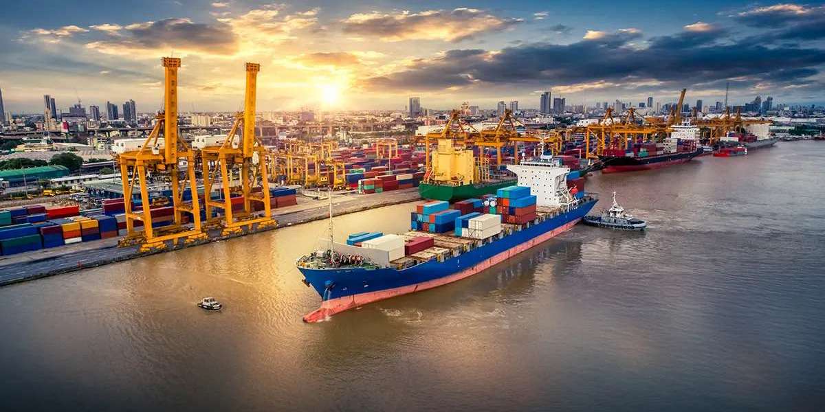 Global Maritime Freight Transport Market Size and Growth Insights 2032