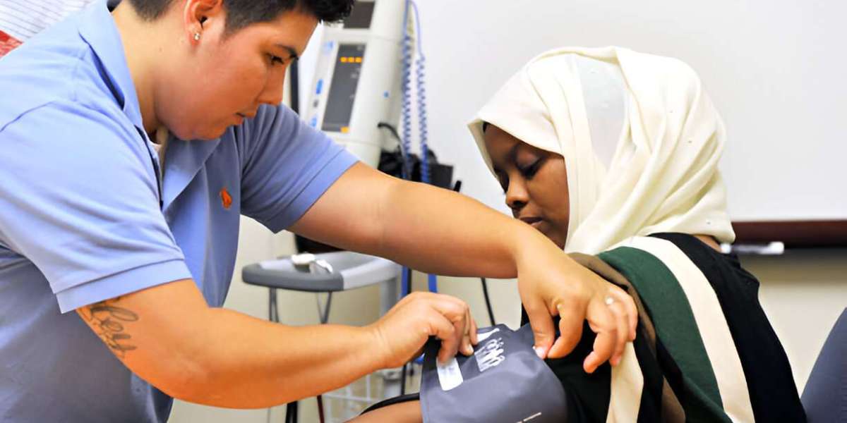 CNA CLASSES & TRAINING NEAR ME | ACCREDITED CNA PROGRAMS IN CALIFORNIA – SOCAL NURSING ACADEMY
