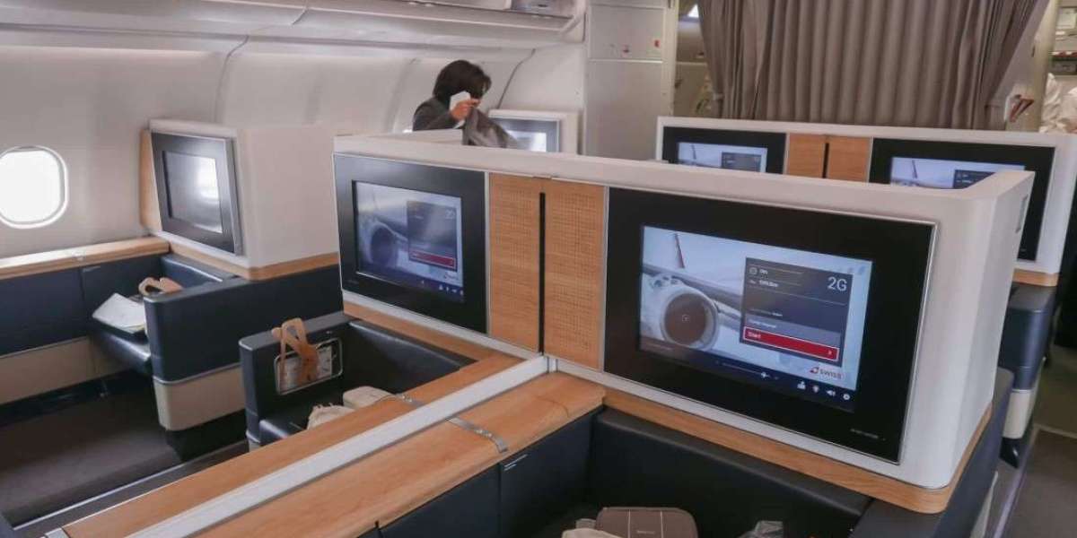 Swiss Air First Class: Luxury Travel Experience Above the Clouds
